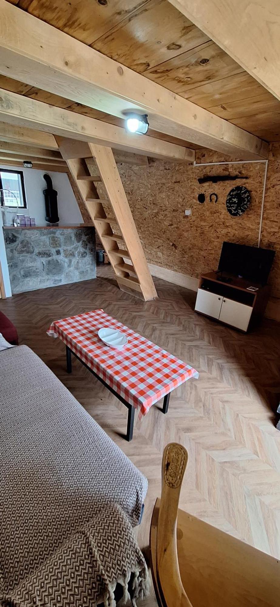 Katun Mokra Accommodation & Horseback Riding ポドゴリツァ エクステリア 写真