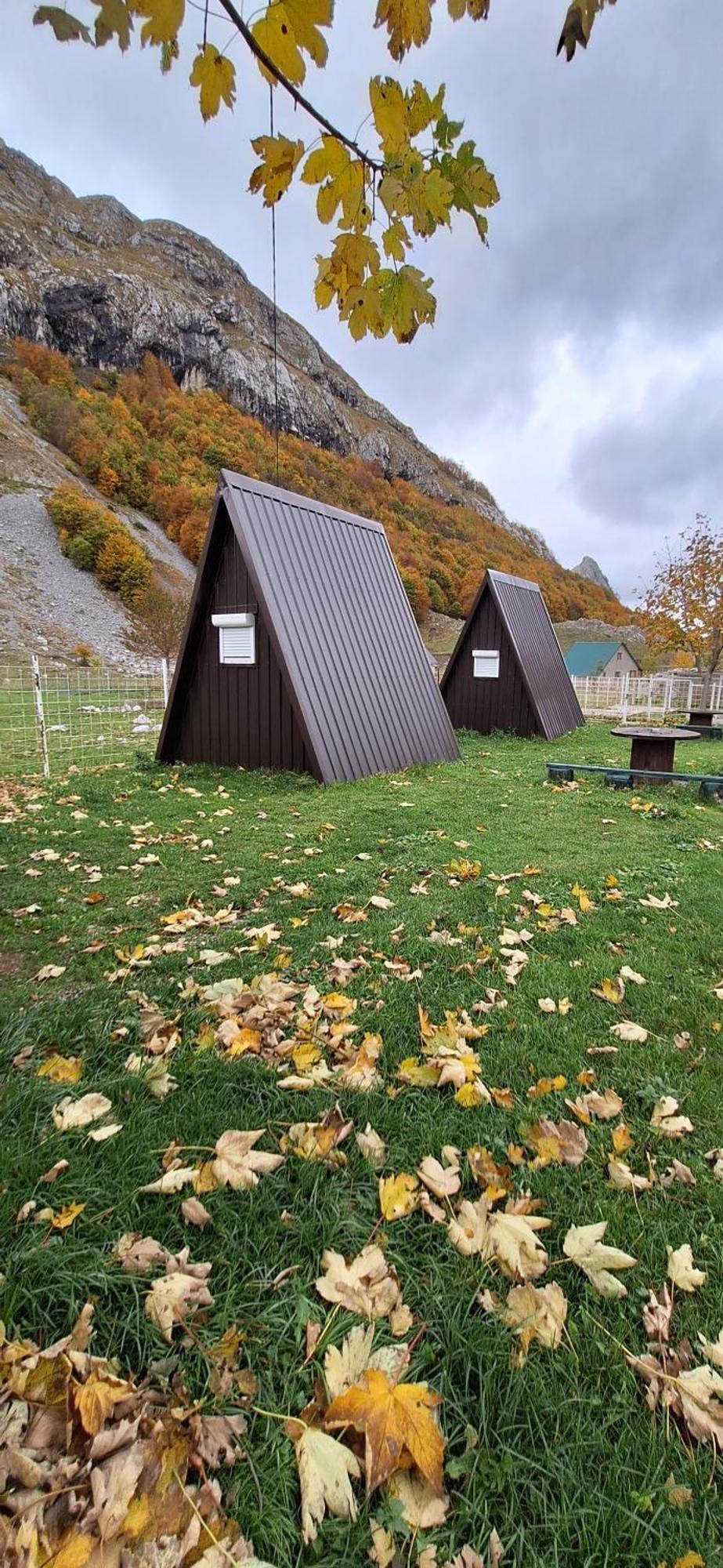 Katun Mokra Accommodation & Horseback Riding ポドゴリツァ エクステリア 写真